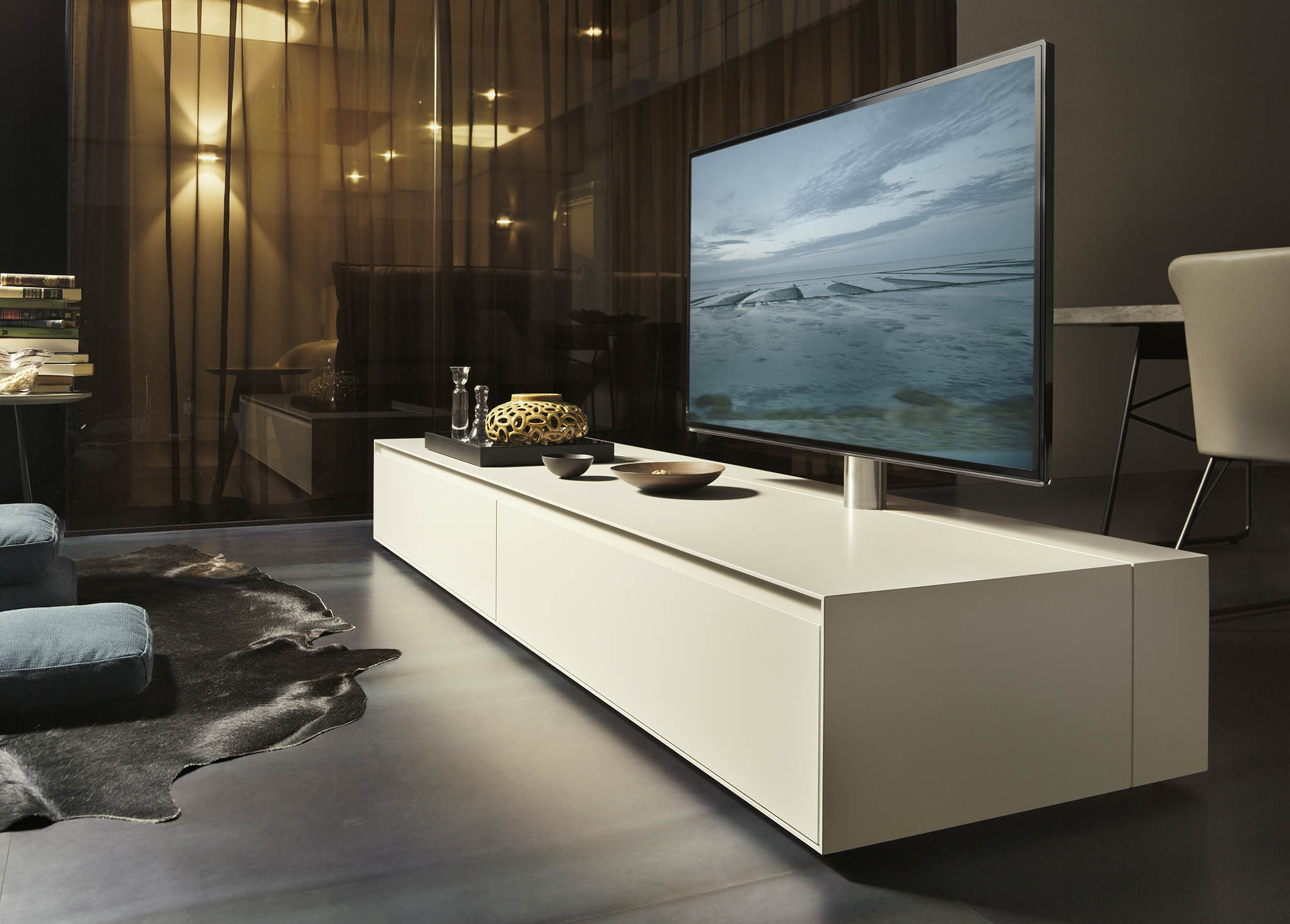 Wohnlösung TV-Element Ando in Lack C23 Kiesel